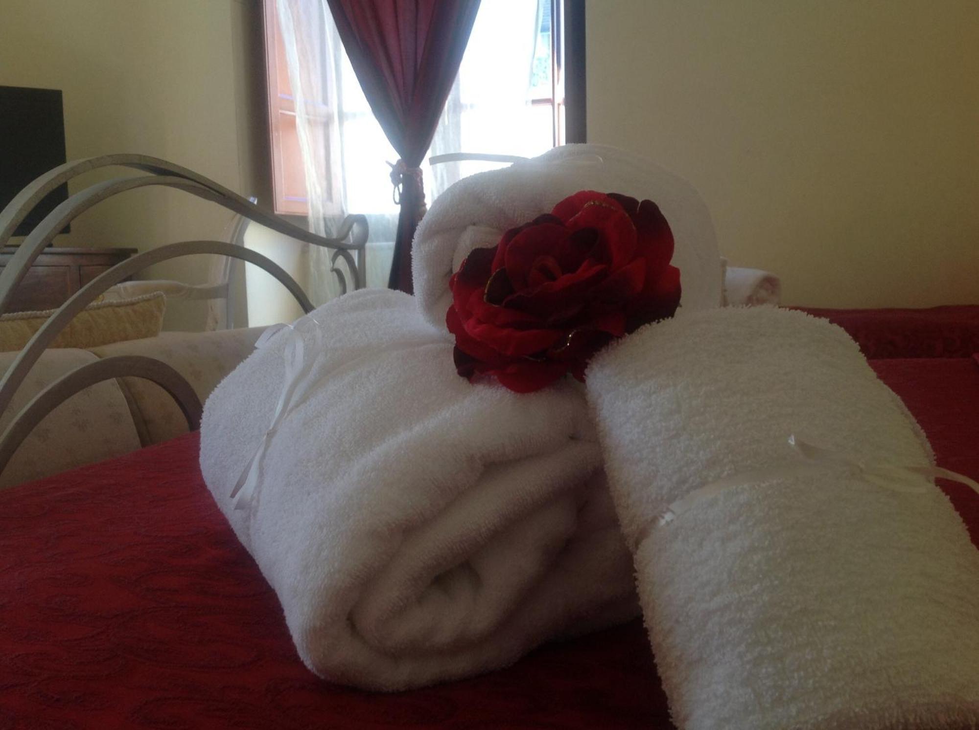B&B La Dimora 술모나 객실 사진