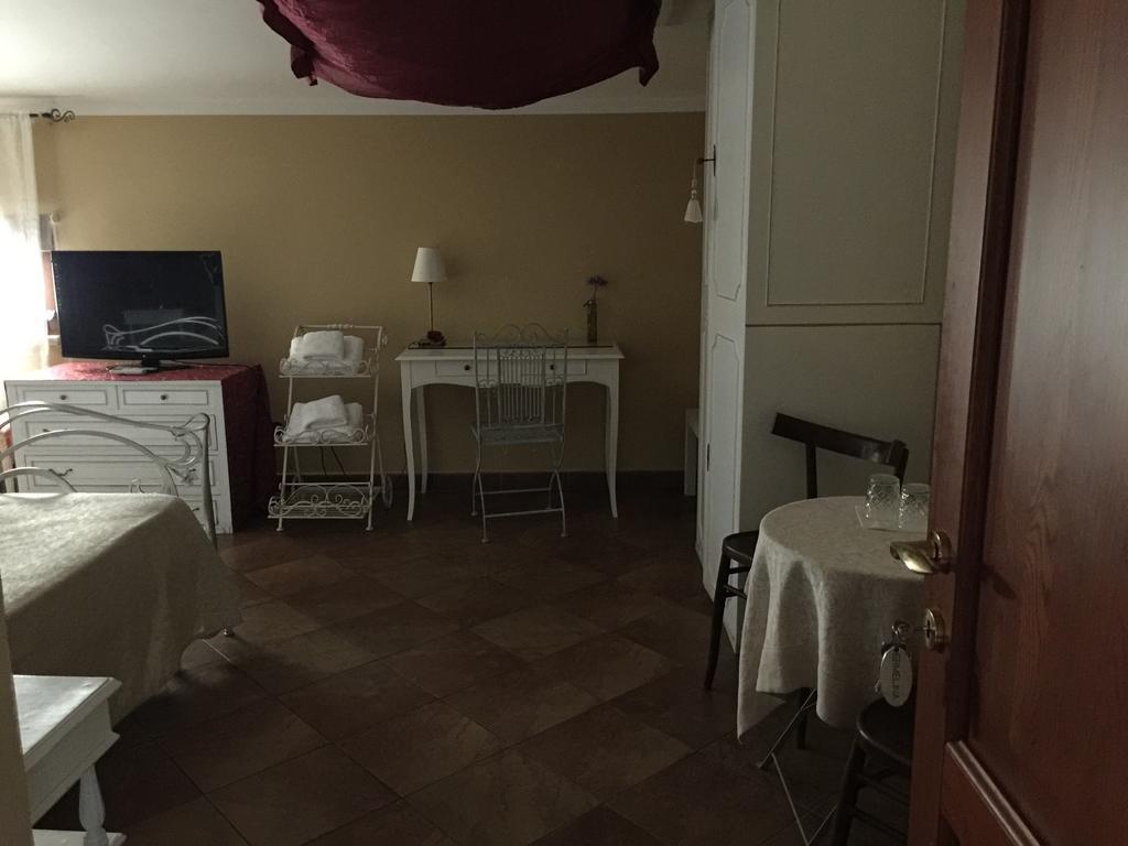 B&B La Dimora 술모나 외부 사진